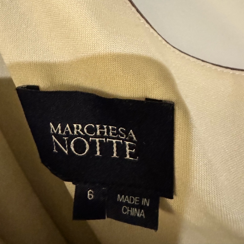 Marchesa Notte One Sleeve Lame Dress Purple Gold Metallic Size 6 Corset EUC - Picture 5 of 8
